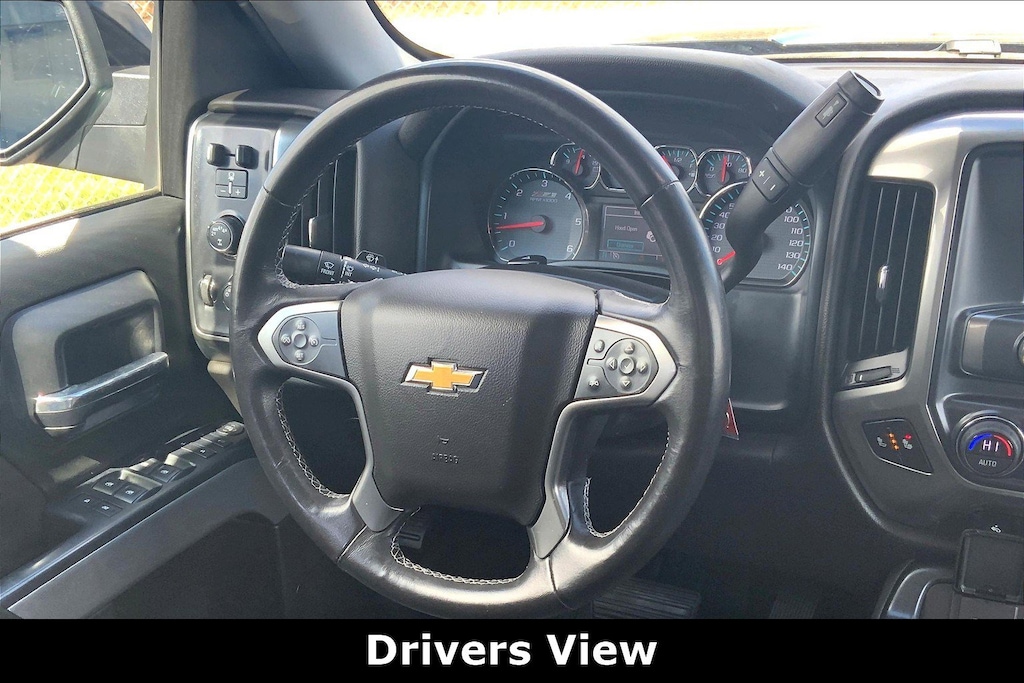 Used 2018 Chevrolet Silverado 1500 4WD Double Cab 143.5 LT w/2LT Truck Double Cab