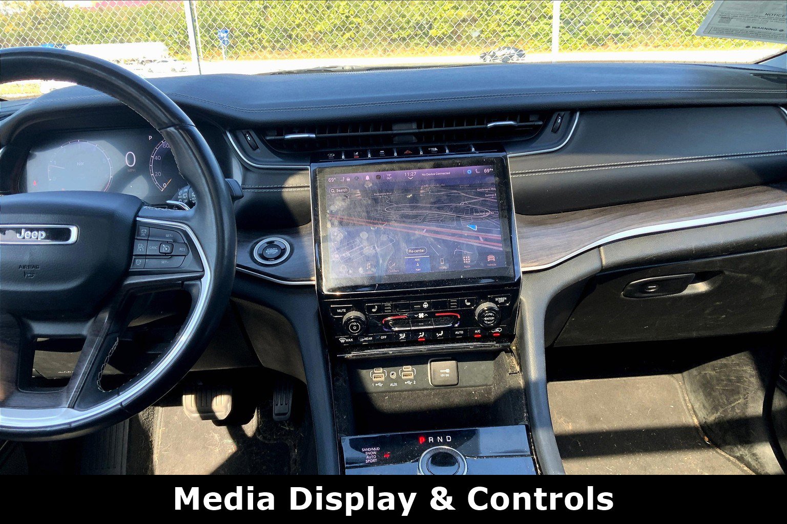 2021 Jeep Grand Cherokee Limited photo 2