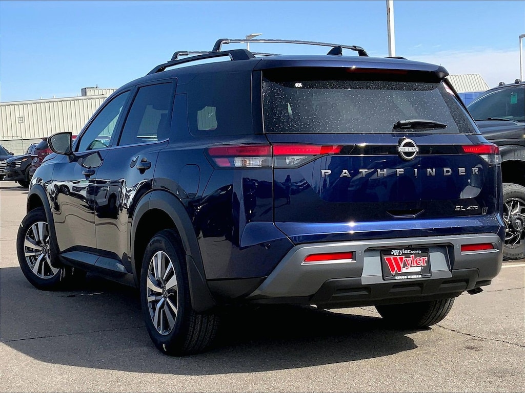 New 2026 Nissan Pathfinder SL Sport Utility