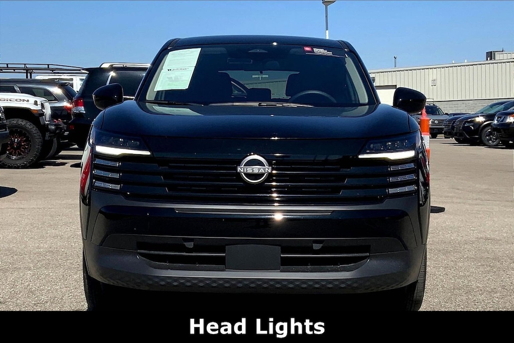 Used 2025 Nissan Kicks SV AWD SUV