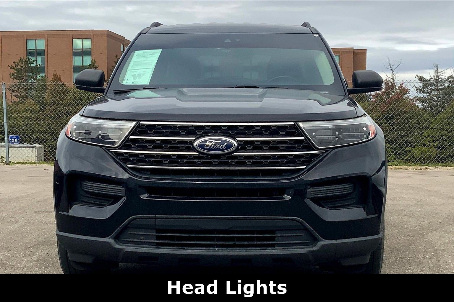 2020 Ford Explorer XLT photo 2