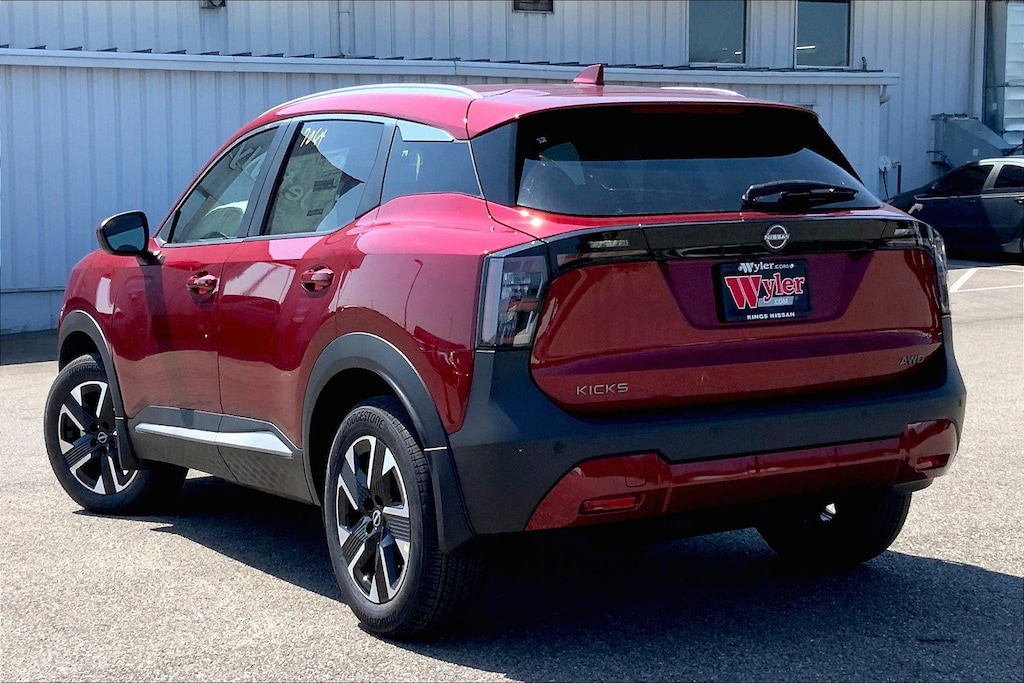 New 2025 Nissan Kicks SV Sport Utility