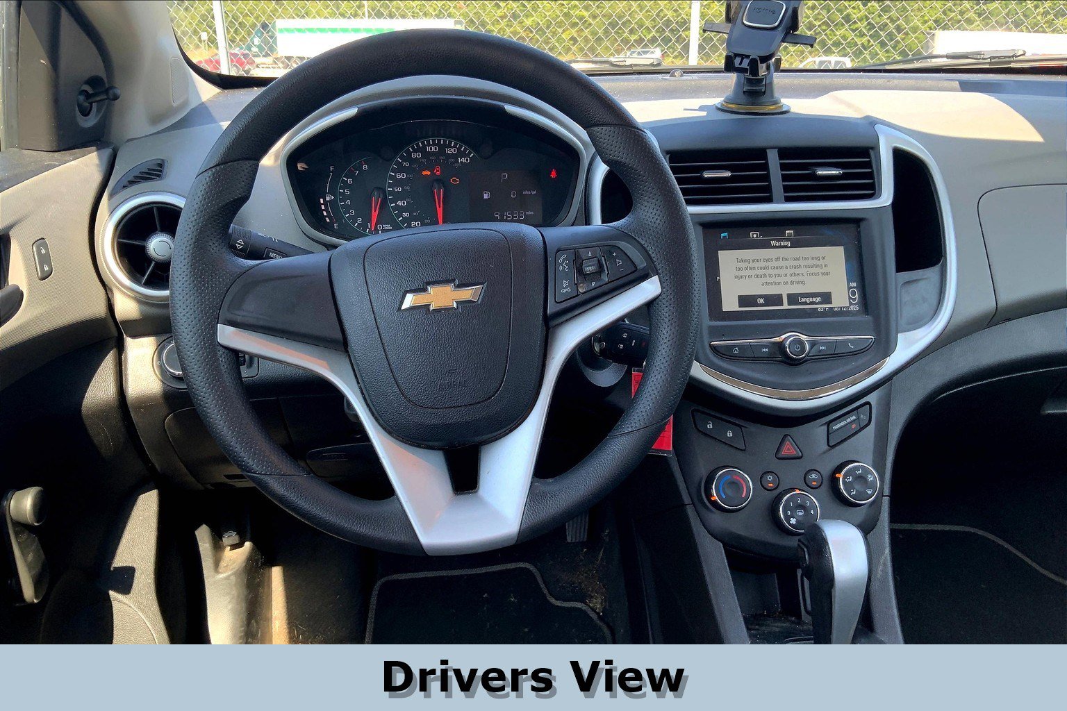 2017 Chevrolet Sonic LS photo 4