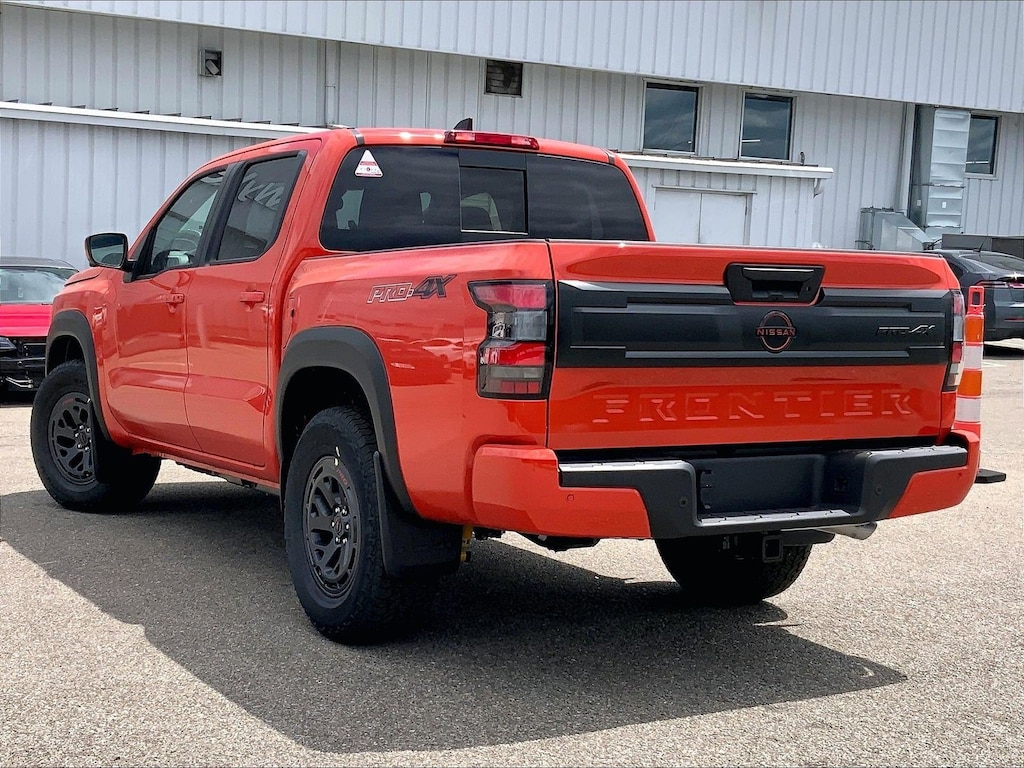 New 2026 Nissan Frontier PRO-4X Crew Cab Pickup