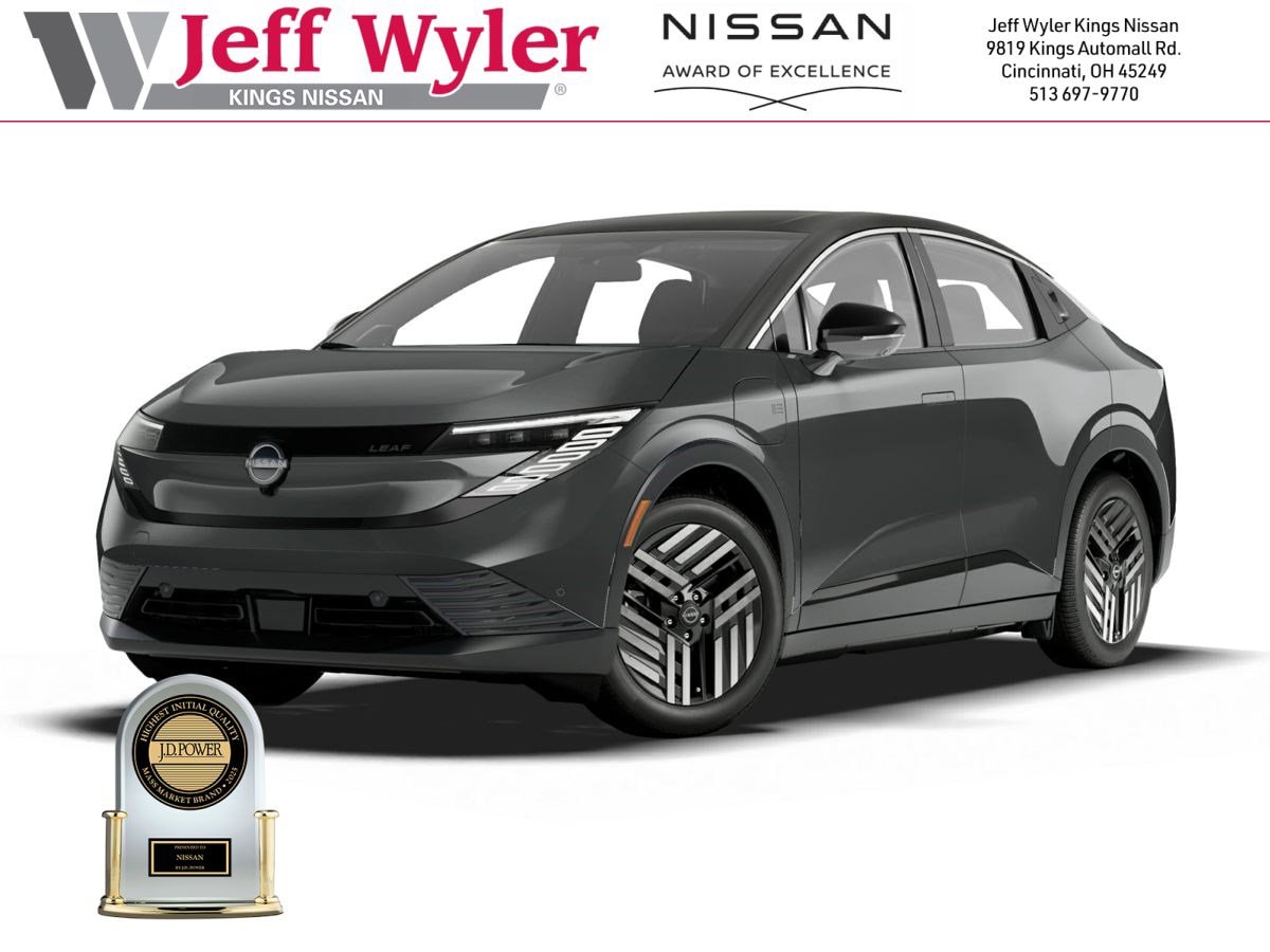 2026 Nissan LEAF Platinum+'s photo