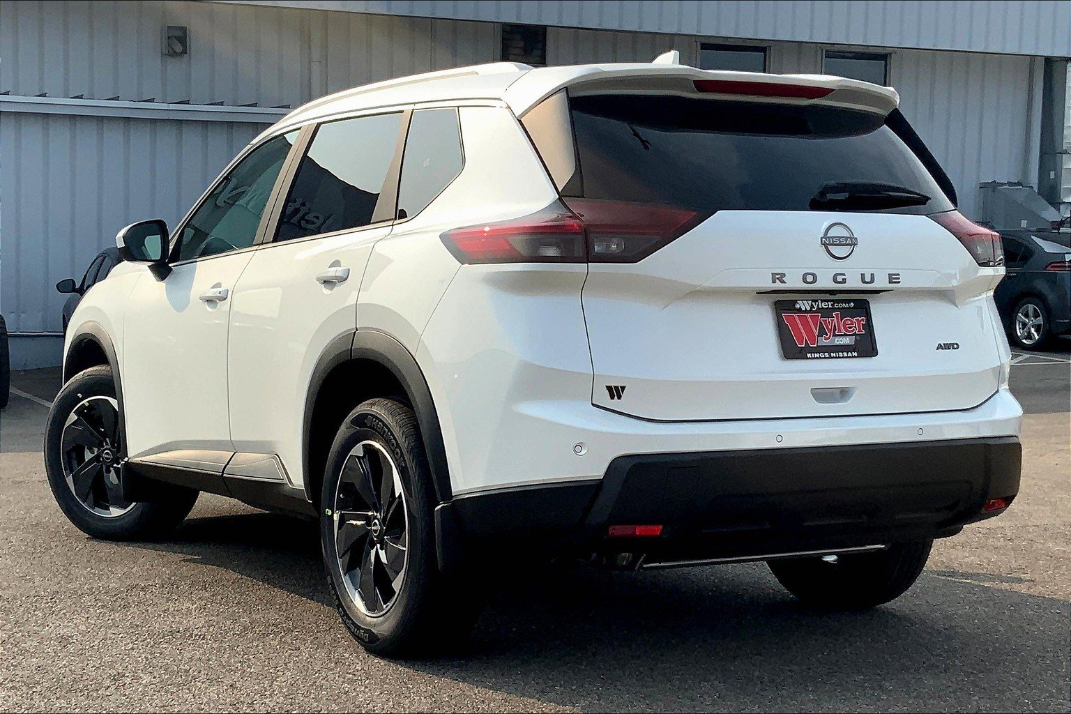 2026 Nissan Rogue SV photo 3