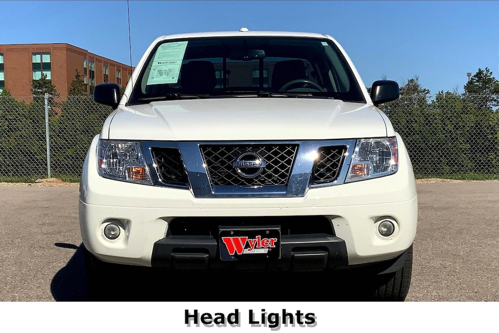 Used 2017 Nissan Frontier 2017.5 Crew Cab 4x4 SV V6 Auto Truck Crew Cab