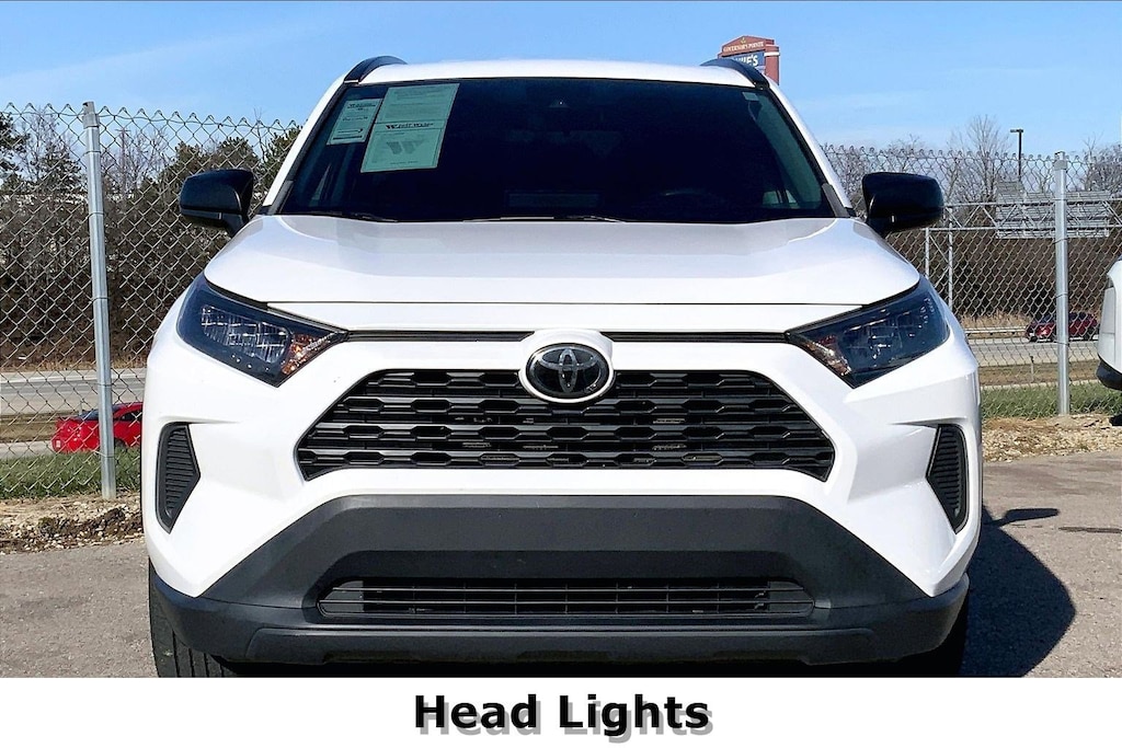 Used 2019 Toyota RAV4 LE AWD SUV