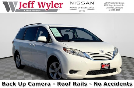 2017 Toyota Sienna L 7 Passenger Van