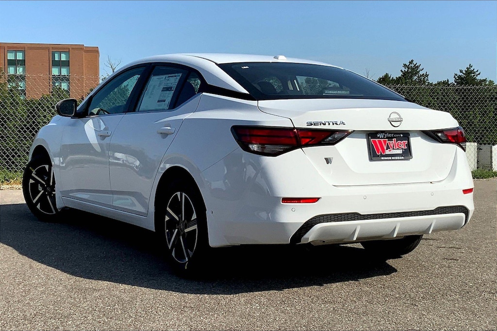 New 2025 Nissan Sentra SV 4dr Car