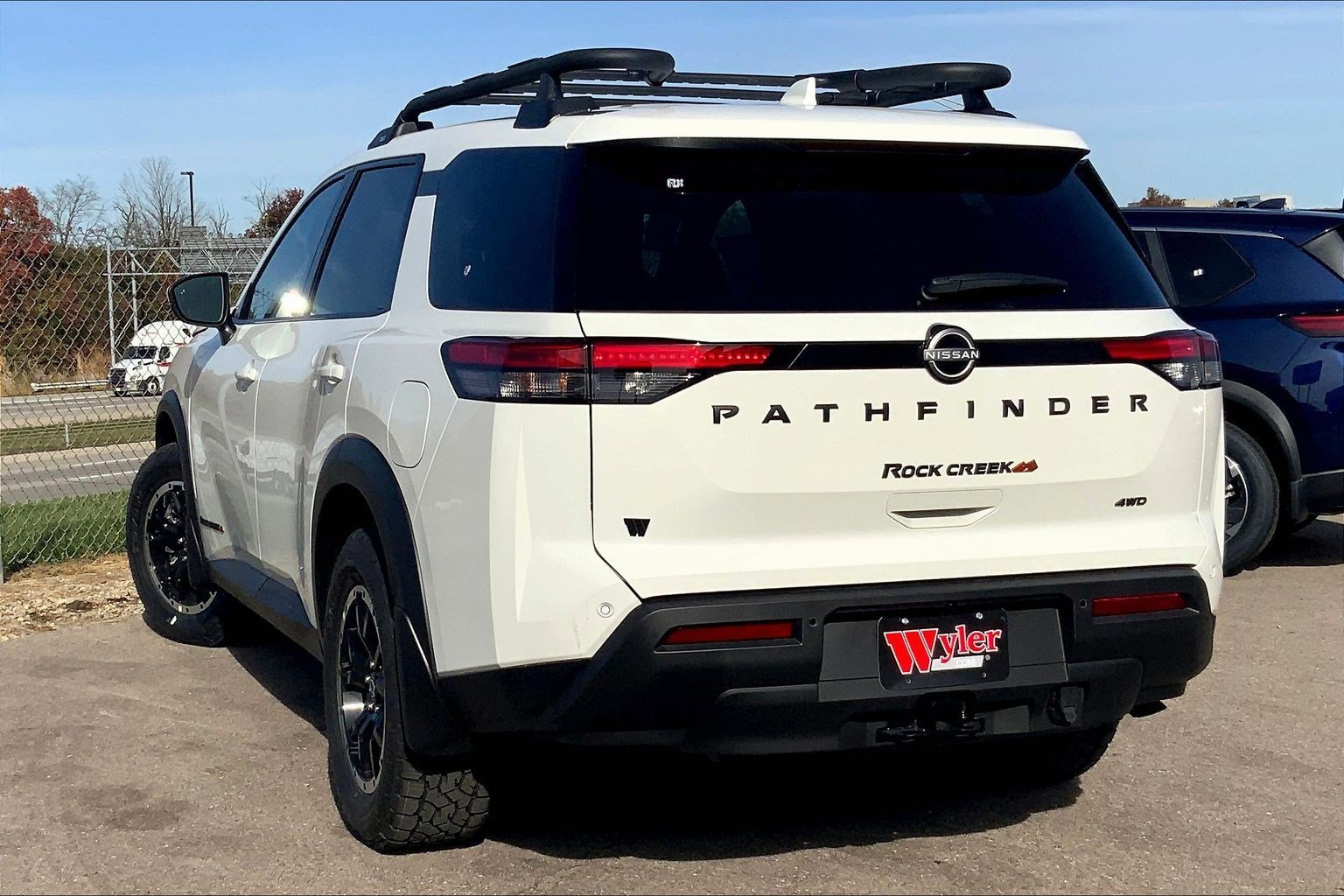 2025 Nissan Pathfinder Rock Creek photo 3