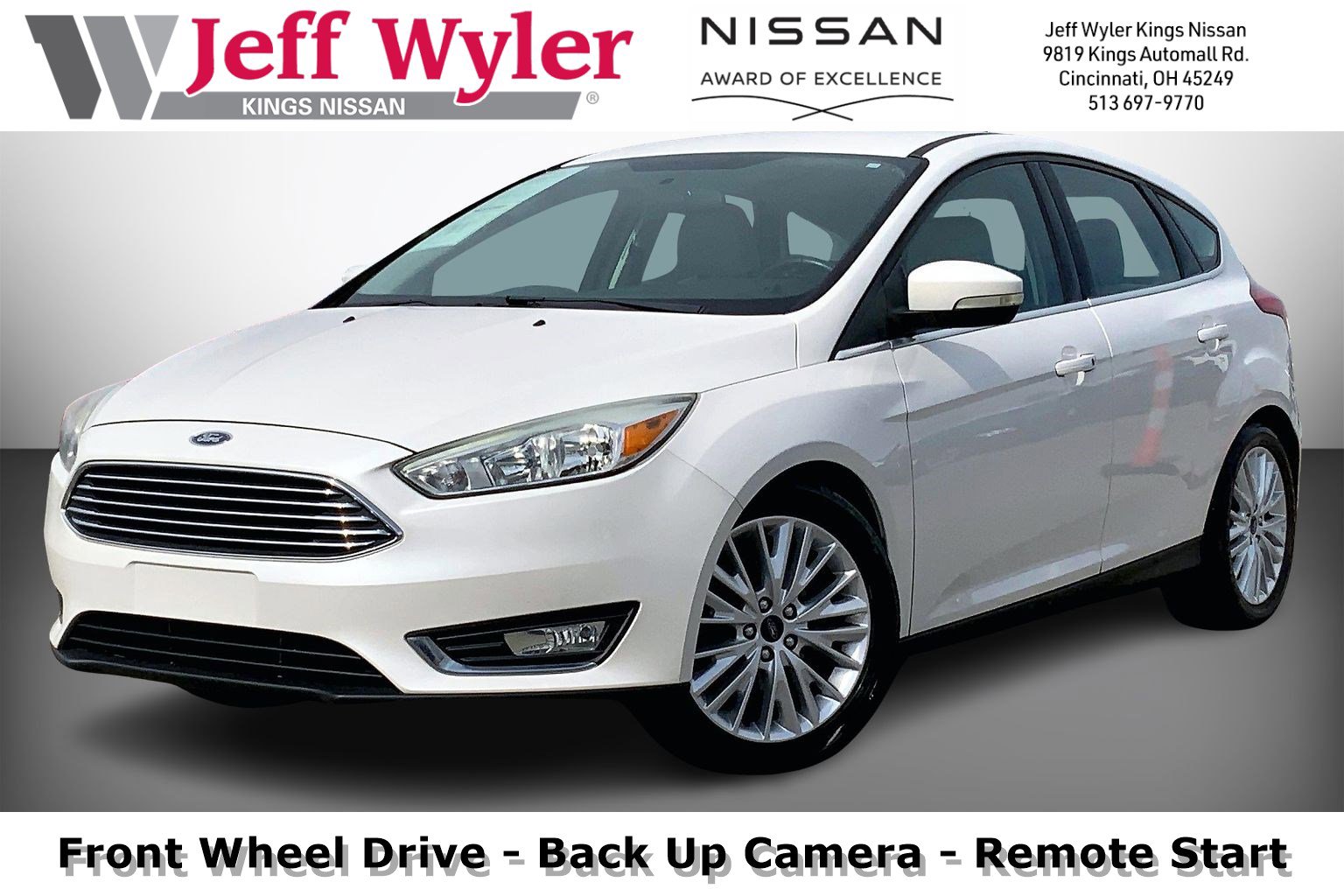 2016 Ford Focus 5 Door Hatch Titanium's photo