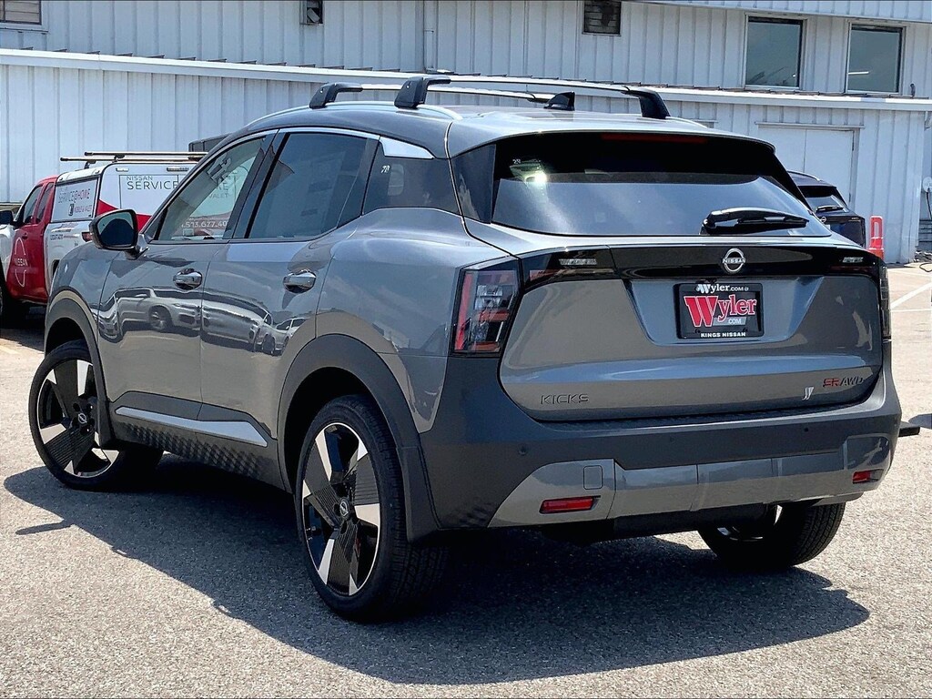 New 2026 Nissan Kicks SR Sport Utility