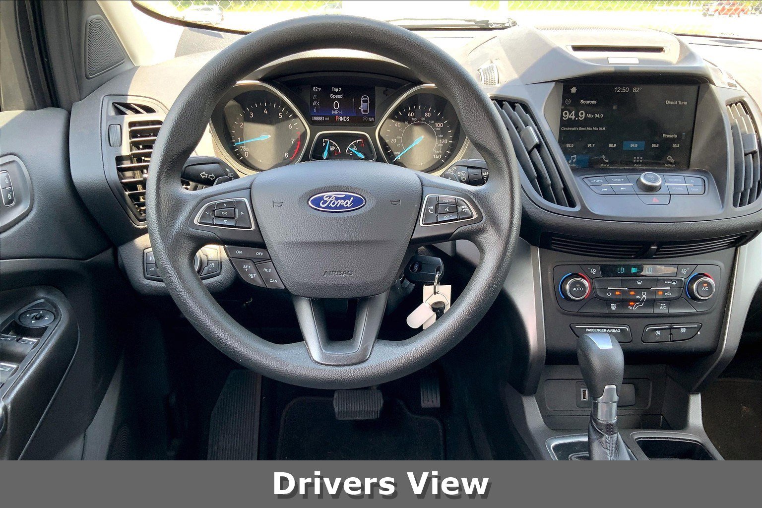 2017 Ford Escape SE photo 4