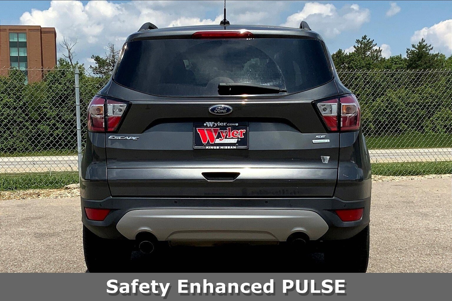 2017 Ford Escape SE photo 3