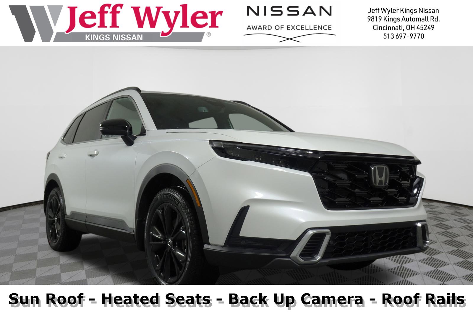 2025 Honda CR-V Sport Touring's photo