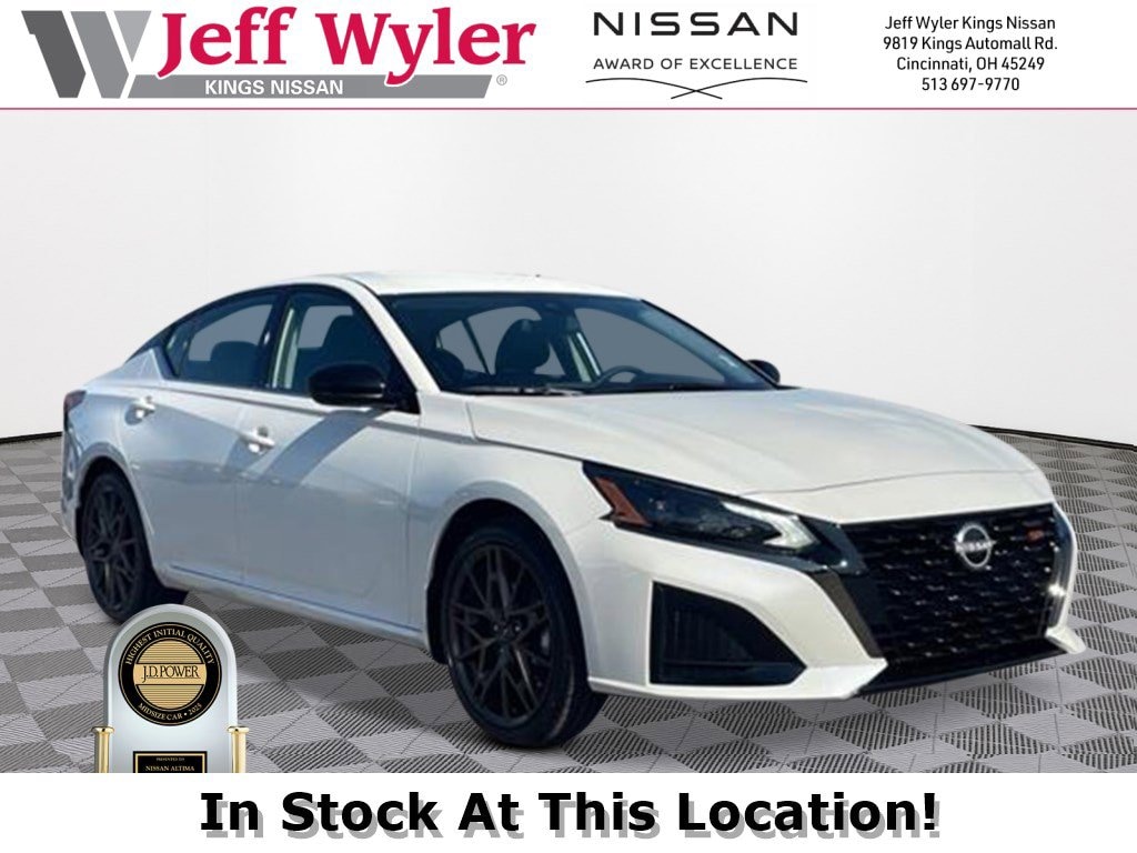 New 2025 Nissan Altima SR 4dr Car