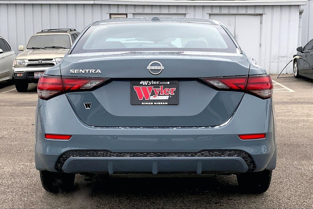Used 2025 Nissan Sentra SV CVT Sedan