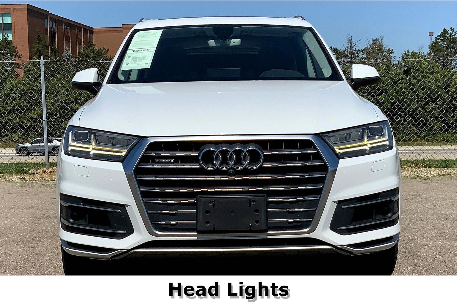 2017 Audi Q7 3.0 Premium Plus photo 2