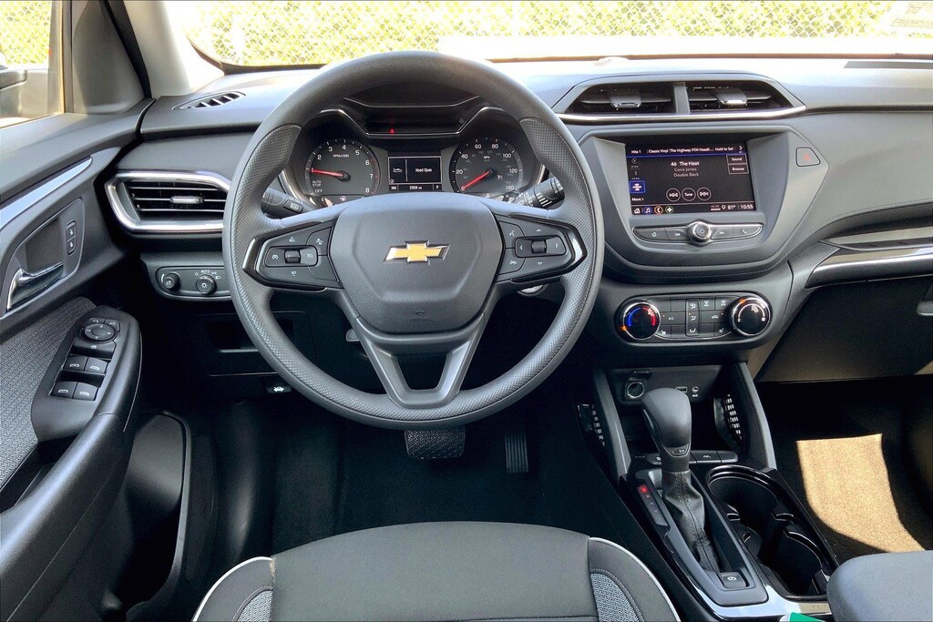 Used 2023 Chevrolet Trailblazer FWD 4dr LT SUV