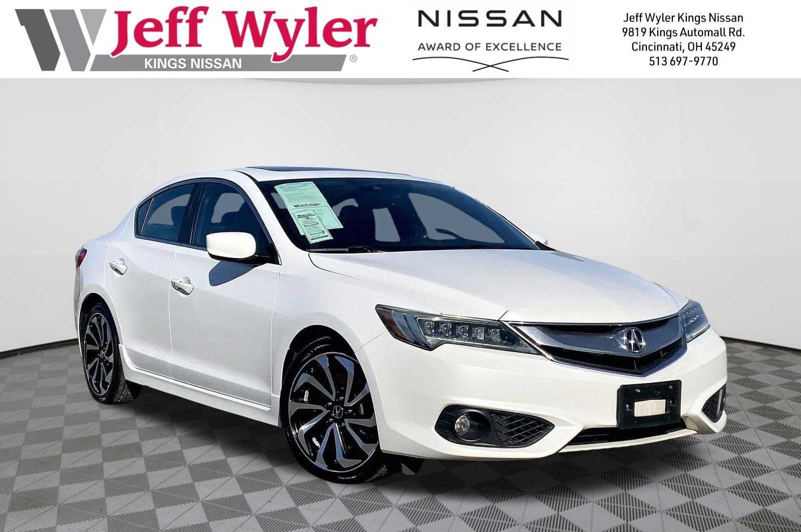 2016 Acura ILX Technology Plus's photo