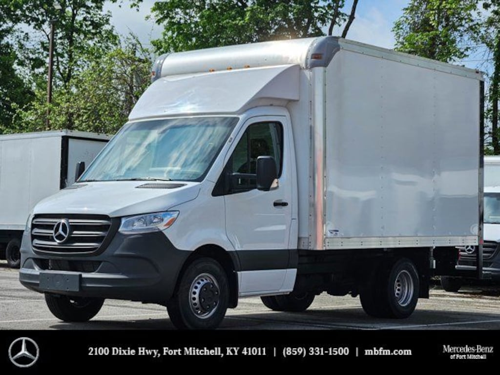 New 2024 Mercedes-Benz Sprinter 3500 XD Chassis Cab Chassis 144 WB Truck 144" WB RWD