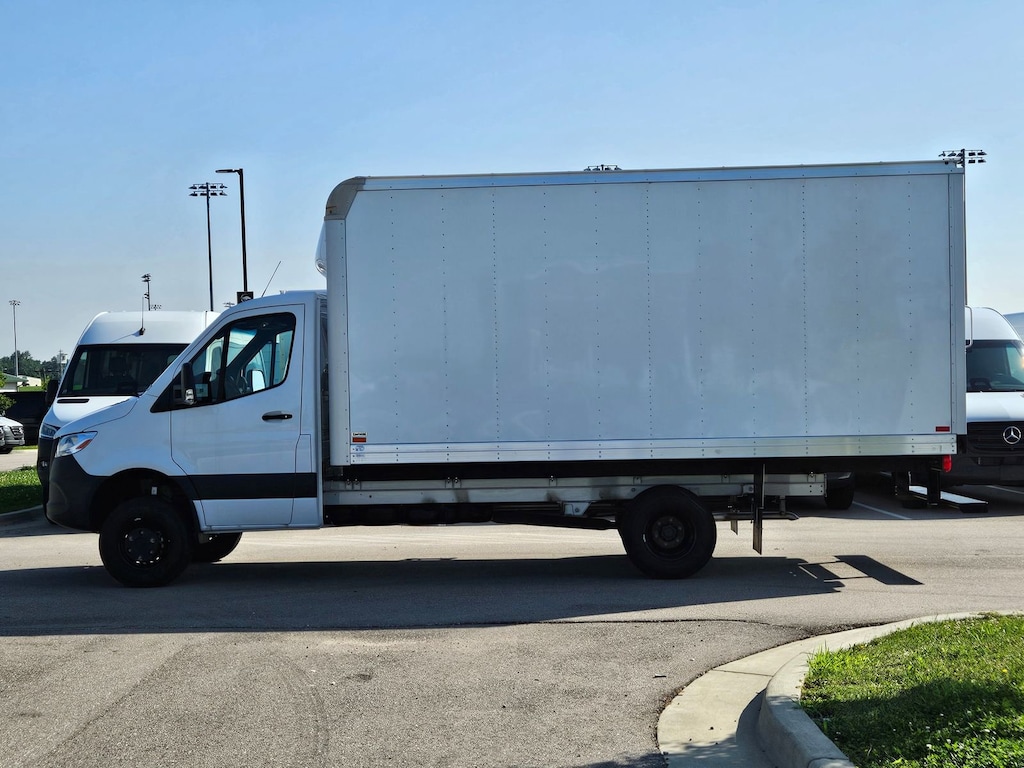 New 2024 Mercedes-Benz Sprinter 3500 XD Chassis Cab Chassis 170 WB Truck 170" WB AWD