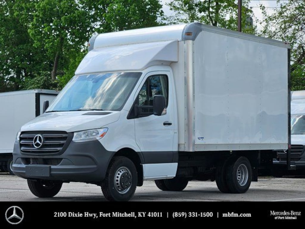 New 2024 Mercedes-Benz Sprinter 4500 Cab Chassis Standard Roof Truck