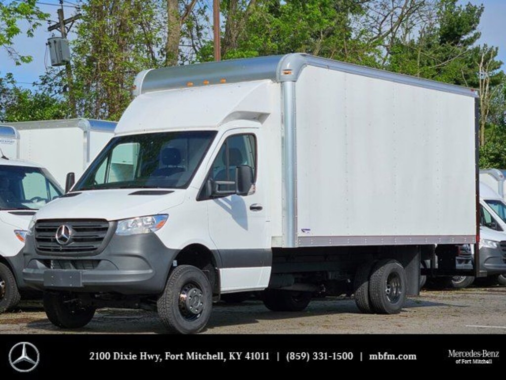 New 2024 Mercedes-Benz Sprinter 3500 XD Chassis Cab Chassis 170 WB Truck 170" WB AWD
