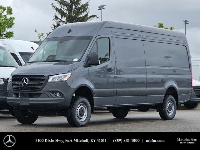 2025 Mercedes-Benz Sprinter Cargo Van Base's photo