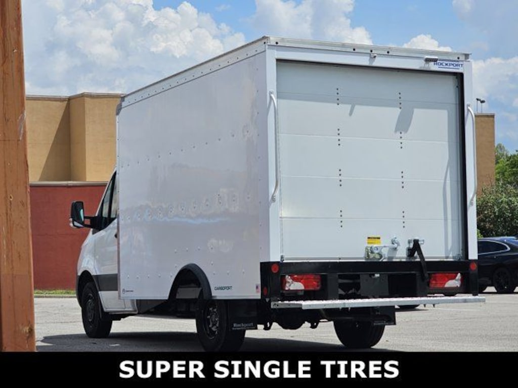 New 2024 Mercedes-Benz Sprinter 3500 XD Chassis Cab Chassis 144 WB Truck 144" WB RWD