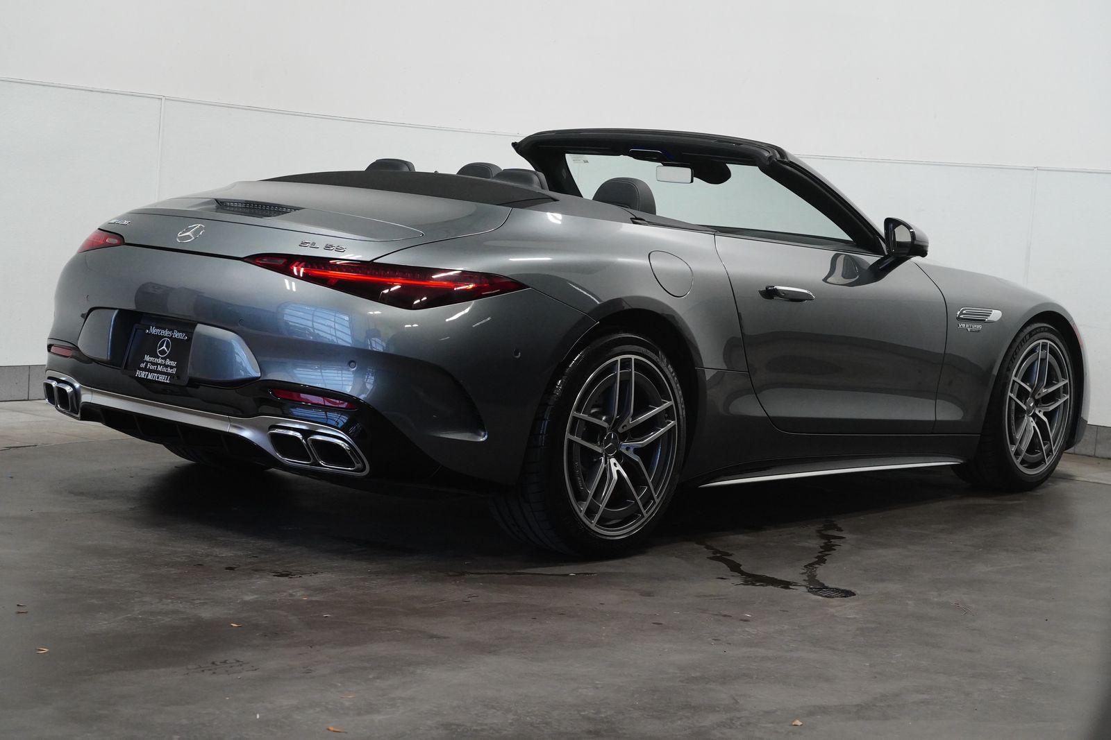 2022 Mercedes Benz SL AMG 55 photo 3