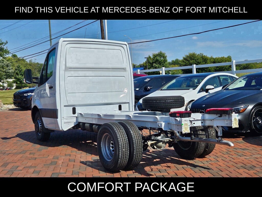 New 2024 Mercedes-Benz Sprinter 3500 XD Chassis Cab Chassis 144 WB Truck 144" WB AWD