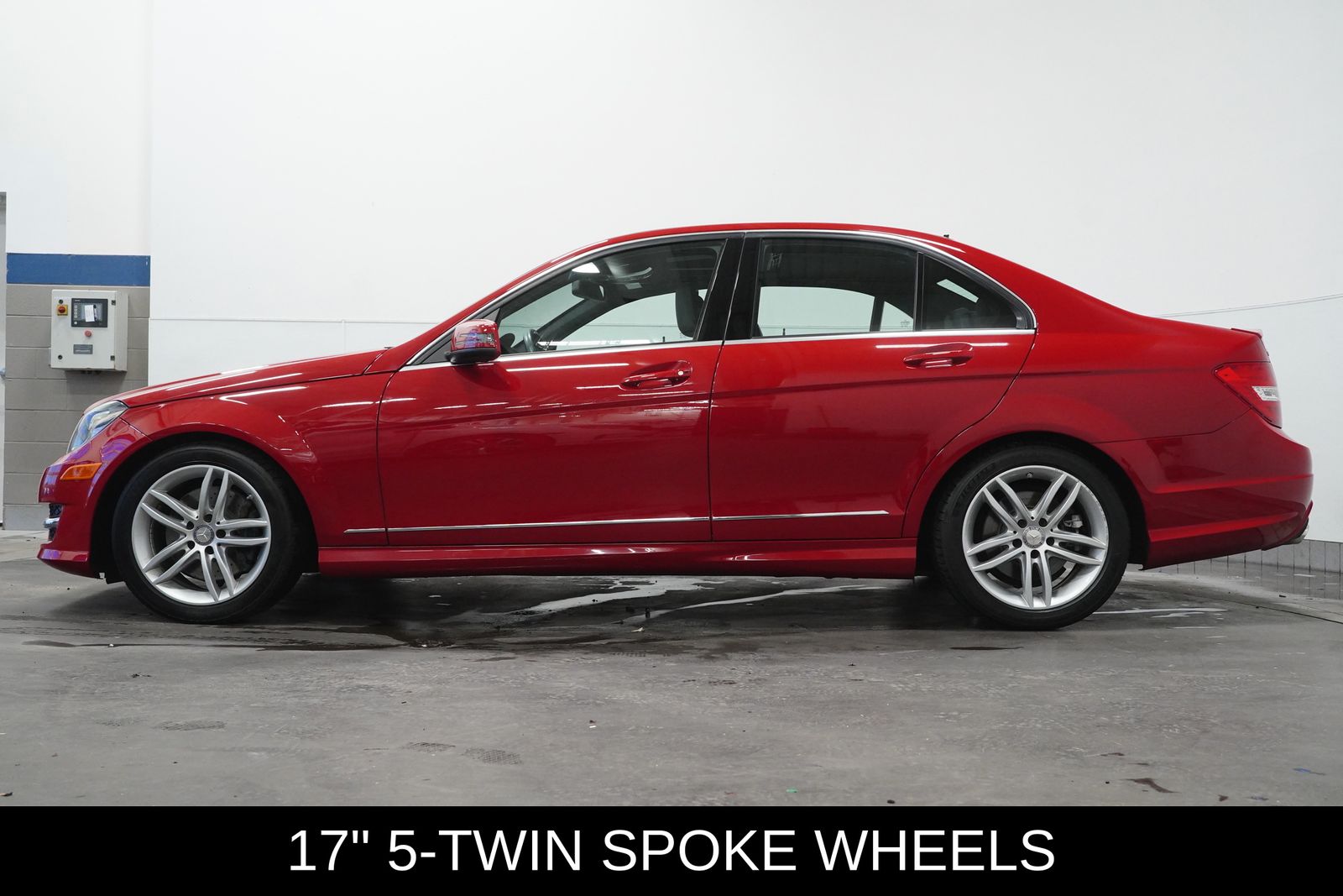 2014 Mercedes Benz C 300 4MATIC Sedan photo 4