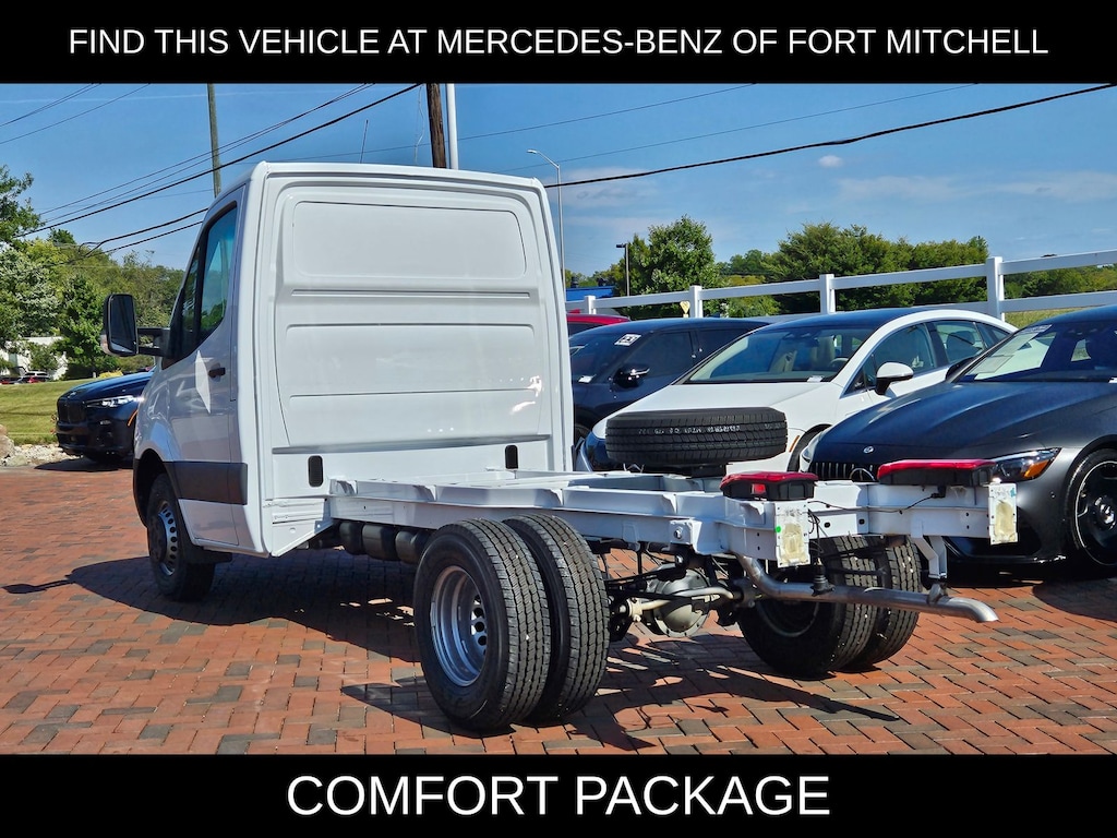 New 2024 Mercedes-Benz Sprinter 3500 Cab Chassis 144 WB Truck 144" WB AWD