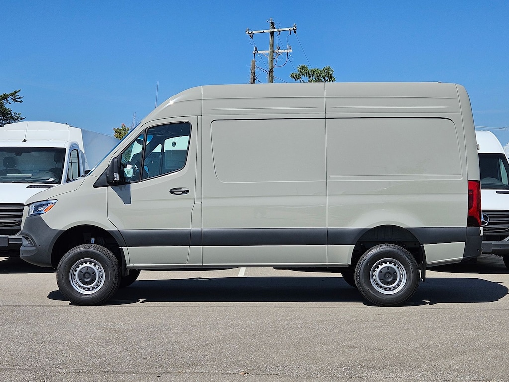 New 2025 Mercedes-Benz Sprinter 2500 Cargo 144 WB Van Cargo Van