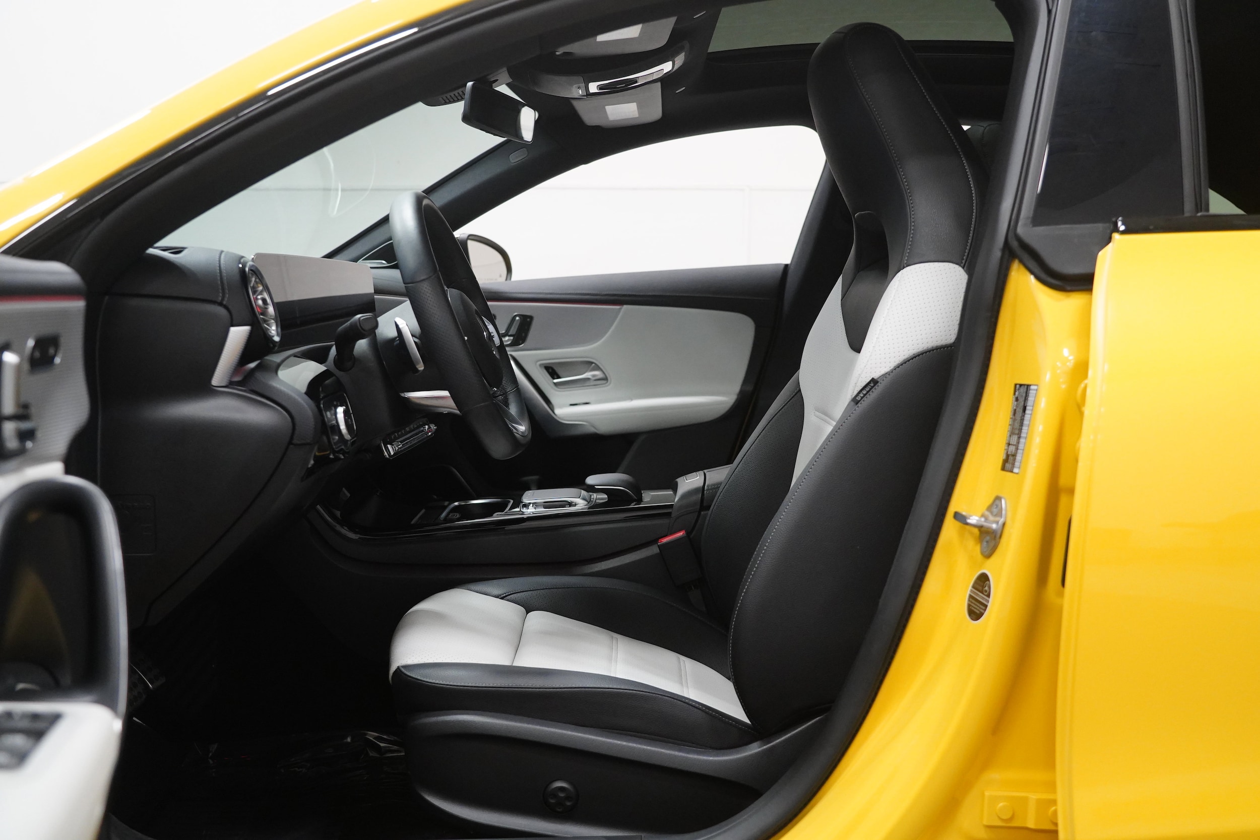 Certified 2020 Mercedes-Benz CLA CLA250 with VIN WDD5J4HB4LN040689 for sale in Fort Mitchell, KY