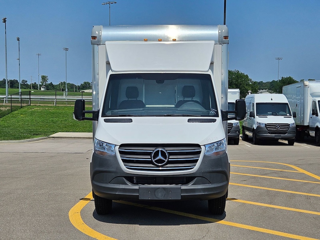 New 2024 Mercedes-Benz Sprinter 3500 XD Chassis Cab Chassis 144 WB Truck 144" WB RWD