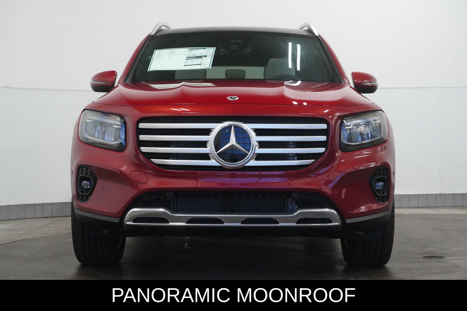 2026 Mercedes Benz GLB 250 4MATIC photo 3