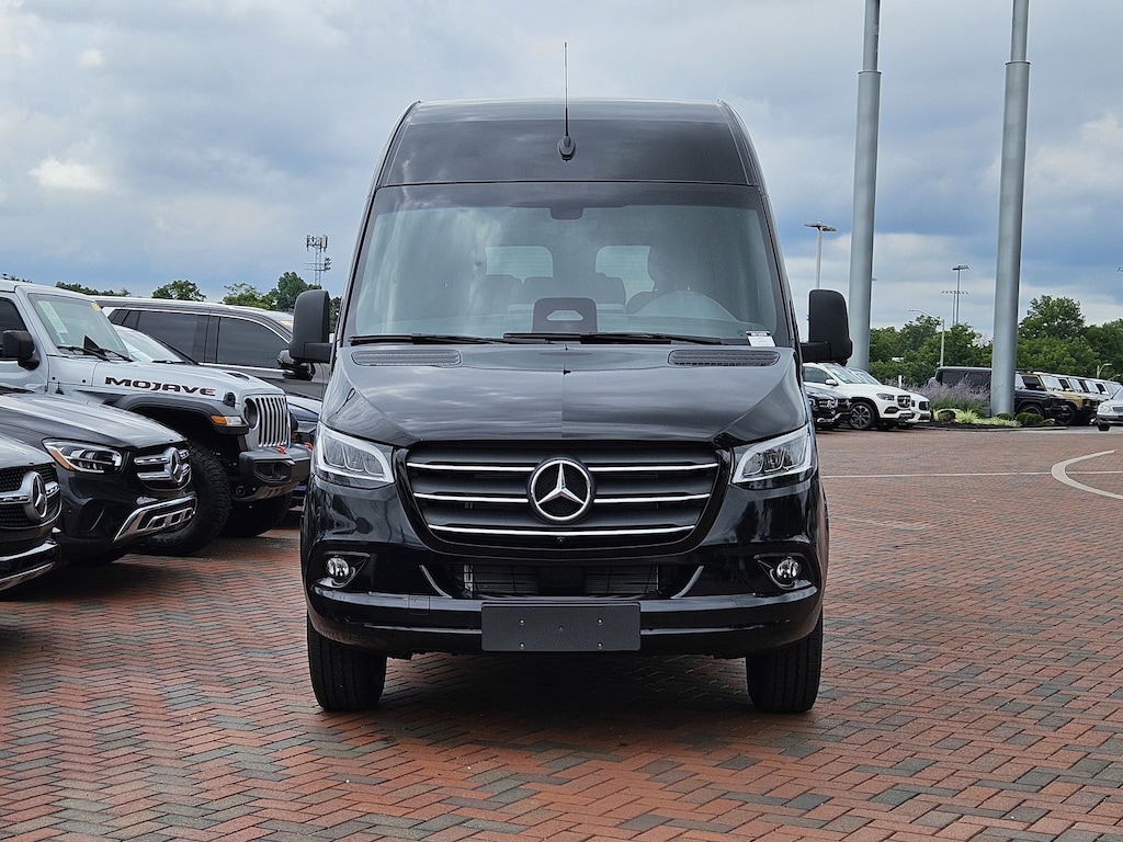 New 2025 Mercedes-Benz Sprinter 2500 Passenger 144 WB Van Passenger Van