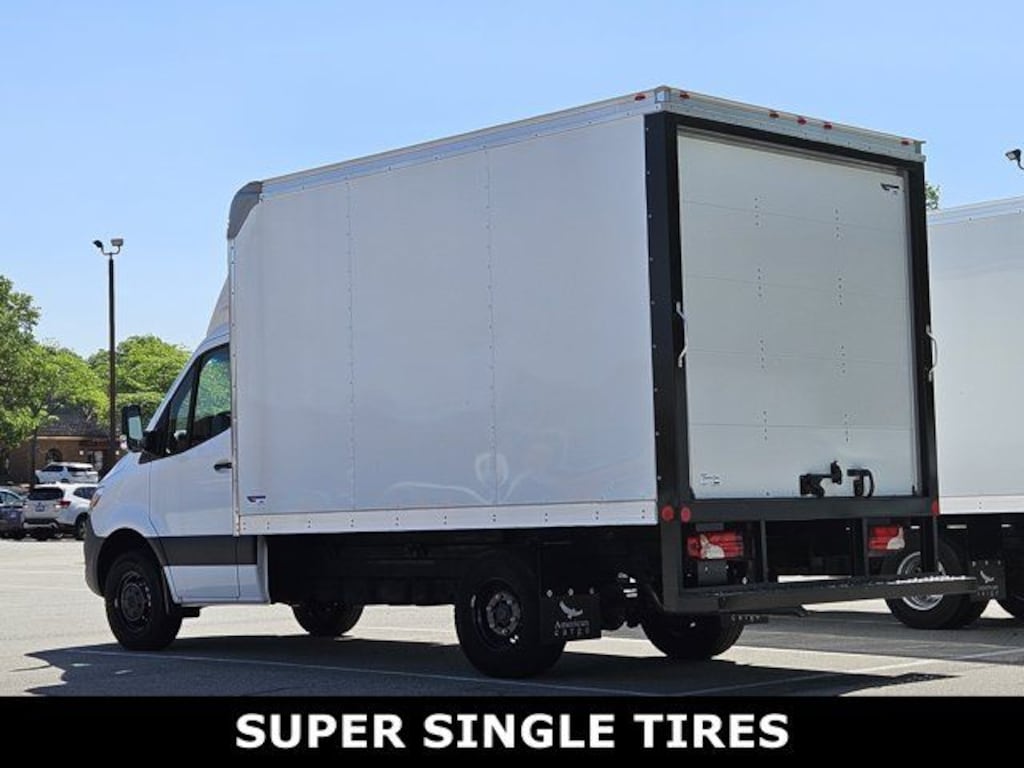 New 2024 Mercedes-Benz Sprinter 3500XD Cab Chassis 144 WB Truck 144" WB RWD