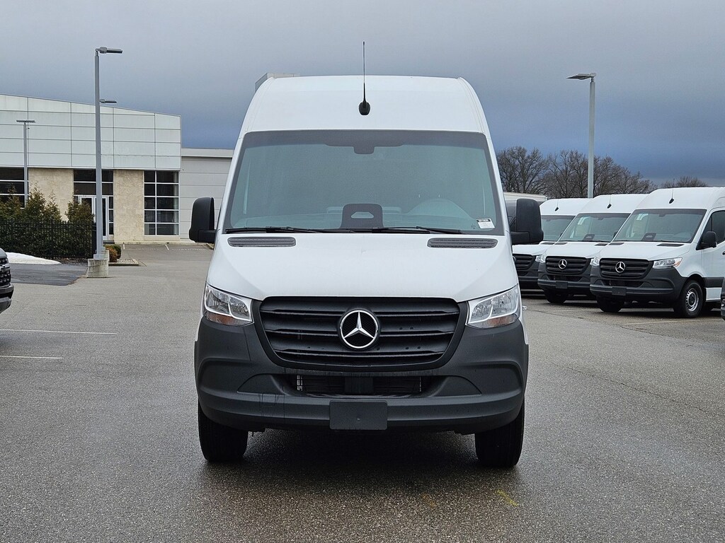 New 2025 Mercedes-Benz Sprinter 2500 Cargo 170 WB Van Cargo Van