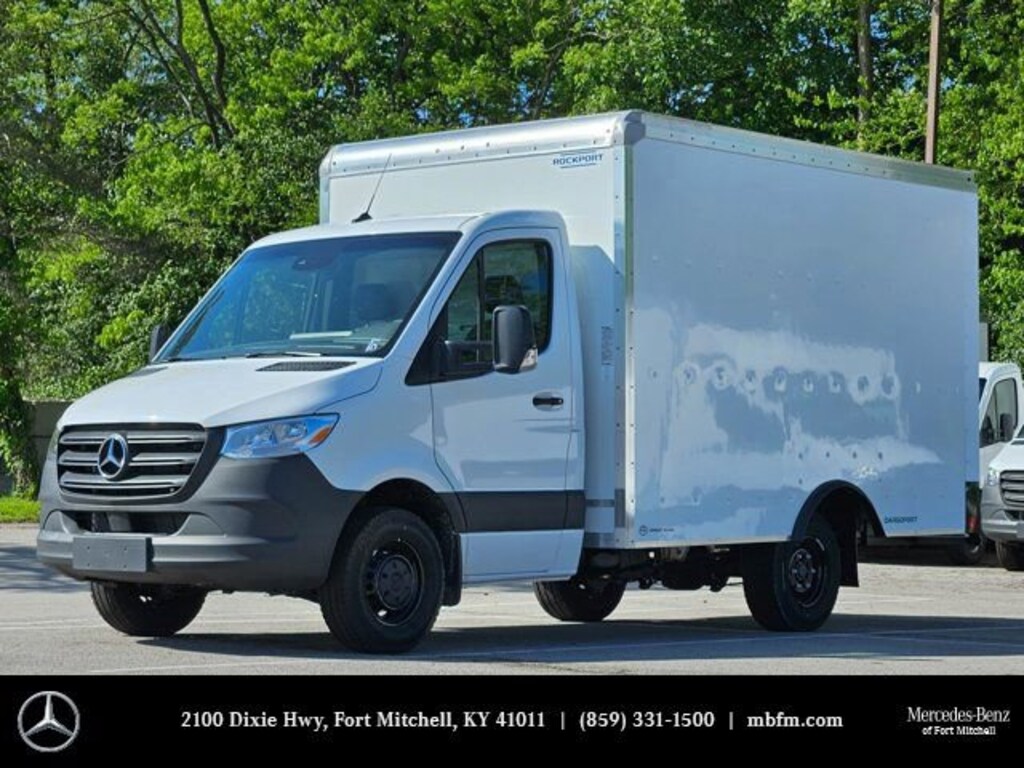 New 2024 Mercedes-Benz Sprinter 3500 XD Chassis Cab Chassis 144 WB Truck 144" WB RWD