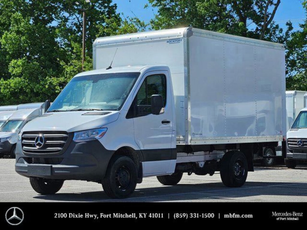 New 2024 Mercedes-Benz Sprinter 3500 XD Cab Chassis 144 WB Box Truck