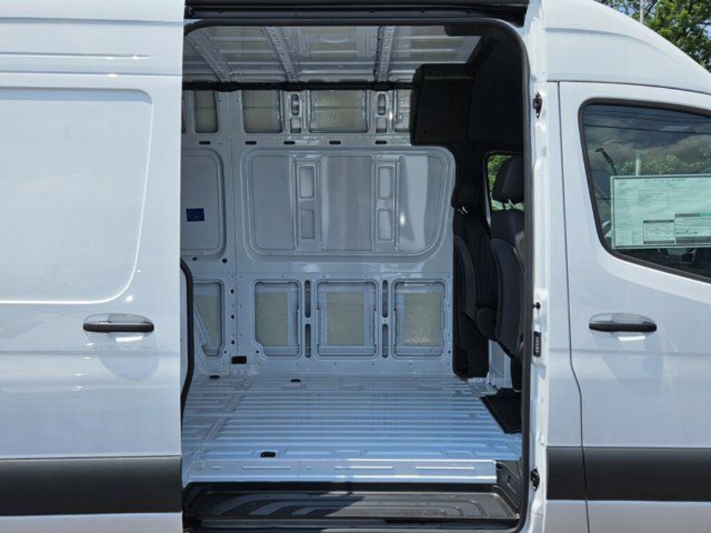 New 2025 Mercedes-Benz Sprinter 2500 Cargo 144 WB Van Cargo Van