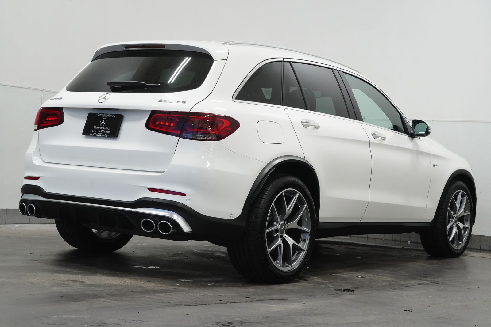 2022 Mercedes Benz GLC AMG 43 4MATIC photo 3