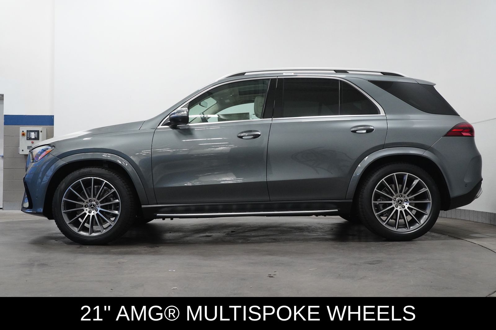 2026 Mercedes Benz GLE 450 4MATIC photo 4