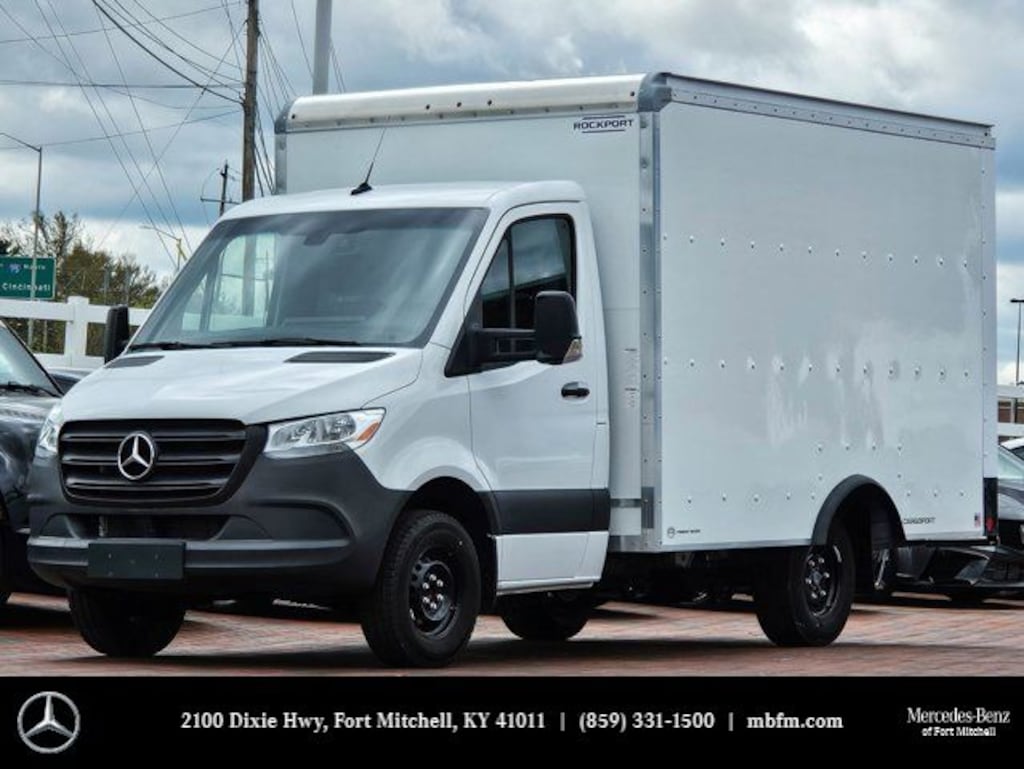 New 2024 Mercedes-Benz Sprinter 3500 XD Chassis Cab Chassis 144 WB Truck 144" WB RWD