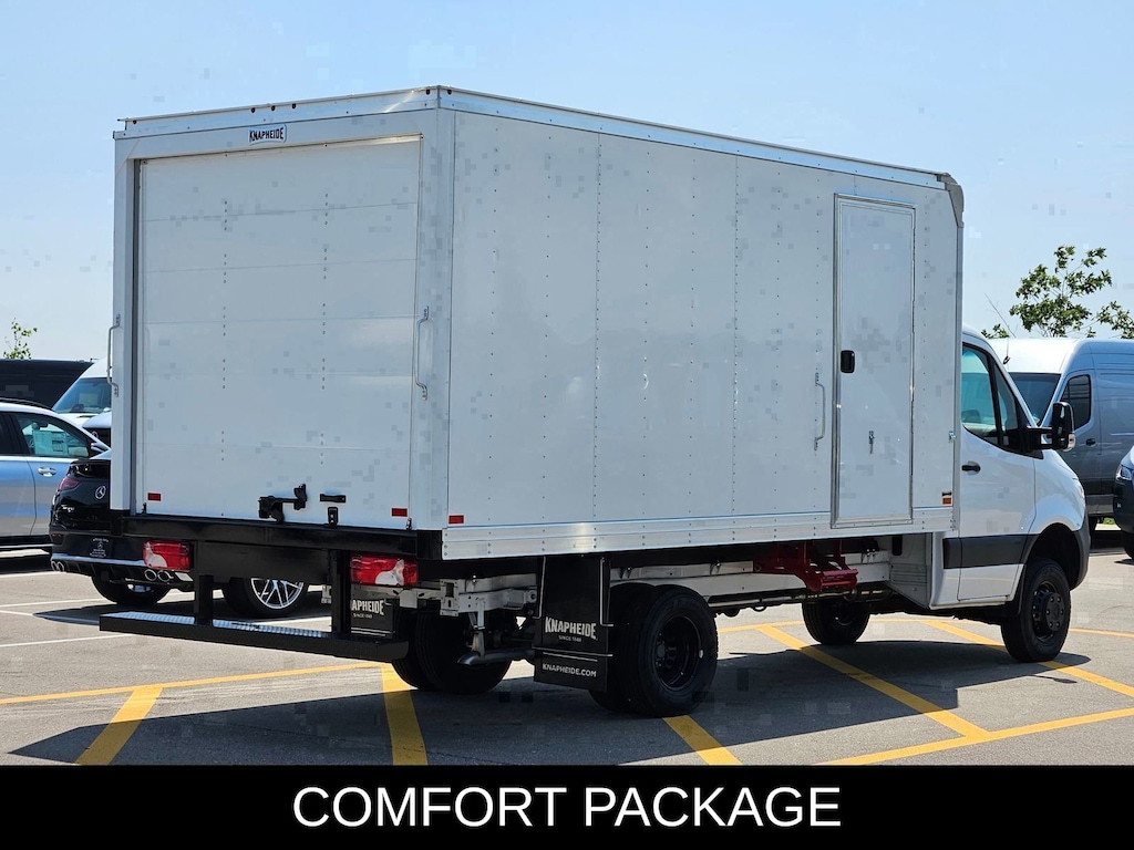 New 2024 Mercedes-Benz Sprinter 3500 XD Chassis Cab Chassis 170 WB Truck 170" WB RWD