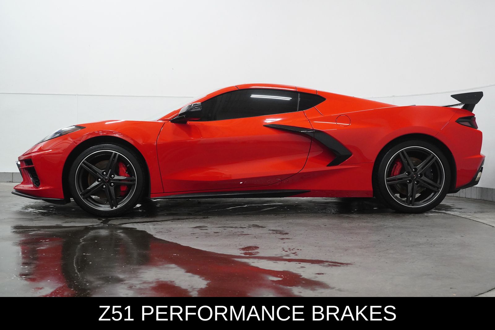 2024 Chevrolet Corvette Stingray 2LT Coupe photo 3
